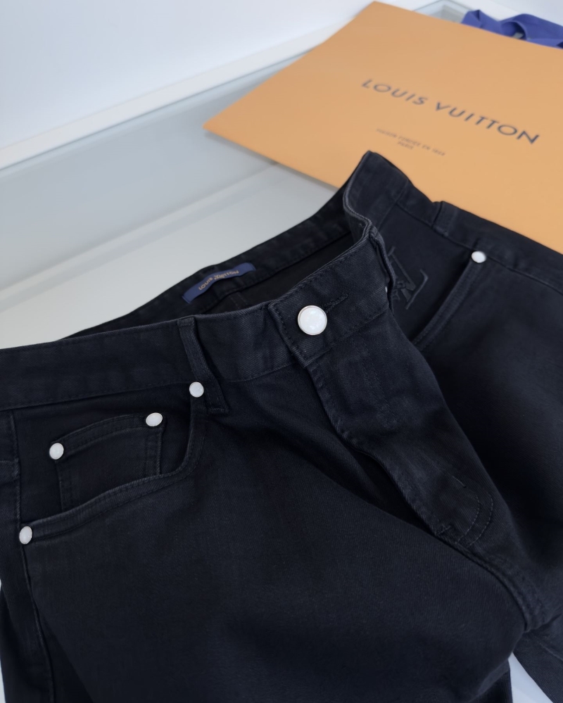 l0vis Vvtt0n jeans